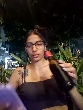 lily sk online show from February 17, 11:42 pm