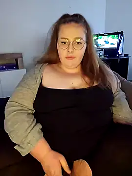 Snapshot of _Julie_x chatting on December 14, 1:59 pm Julie x online show from December 14, 1:59 pm