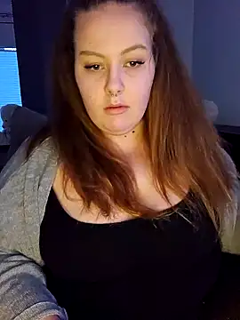 Snapshot of _Julie_x chatting on December 27, 3:37 pm Julie x online show from December 27, 3:37 pm