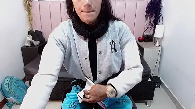 camilawilliams707rs online show from January 14, 7:19 pm