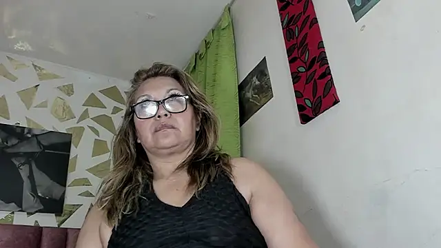 Kazsandraa online show from January 8, 12:02 am