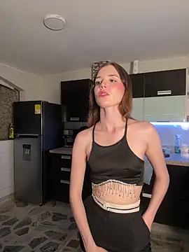 samantha kevin online show from April 13, 3:56 am