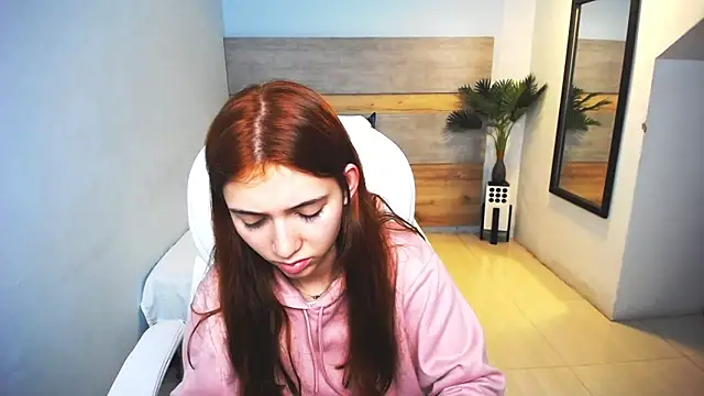 liseth fox online show from December 27, 6:42 pm