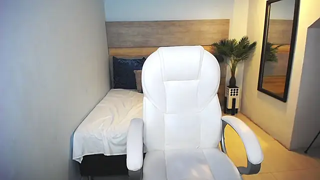 liseth fox online show from January 29, 1:58 am