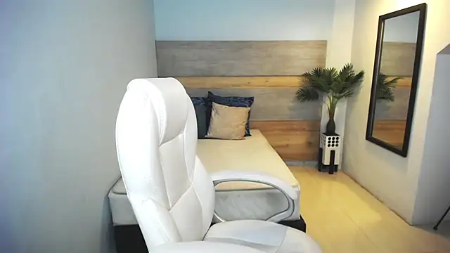 liseth fox online show from January 29, 8:35 pm