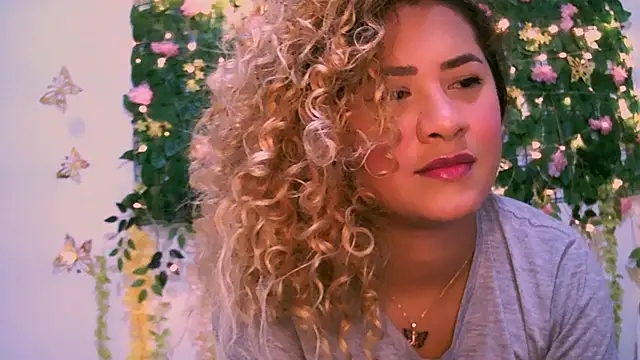 Crysrus online show from January 26, 1:09 am