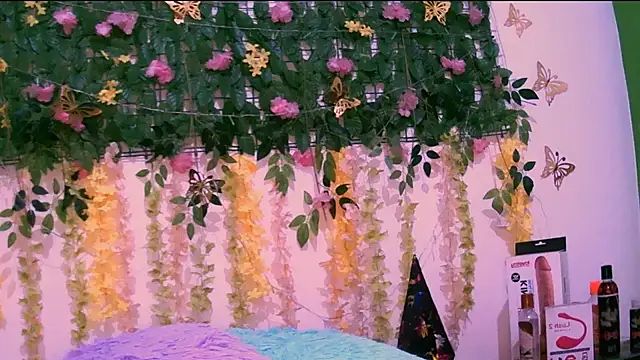 Crysrus online show from October 10, 12:09 am