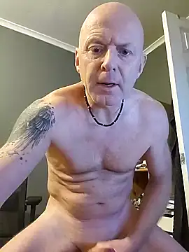 Alwaysreadysex69 online show from December 13, 12:39 pm