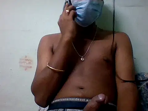 Snapshot of Bangalore_boy29 chatting on April 21, 5:36 am Bangalore boy29 online show from April 21, 5:36 am