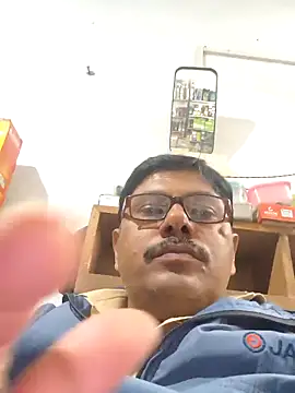 Srmotrs online show from November 18, 1:37 pm