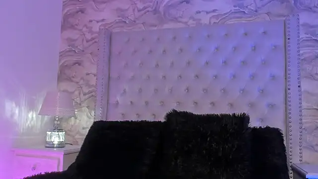 Kev jenner online show from February 9, 1:33 am