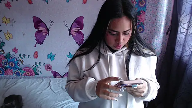 Snapshot of Zart_Blaze chatting on October 28, 7:05 pm Zart Blaze online show from October 28, 7:05 pm