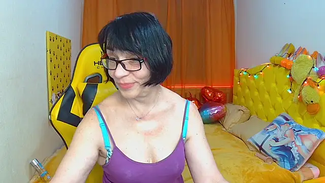 SandraHormas online show from February 24, 5:20 pm