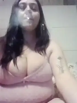 kriztal pretty online show from January 14, 12:38 am