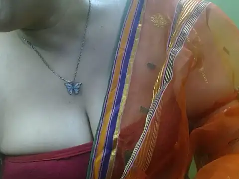 Snapshot of LOVERIAKOL chatting on July 21, 4:42 pm LOVERIAKOL online show from July 21, 4:42 pm