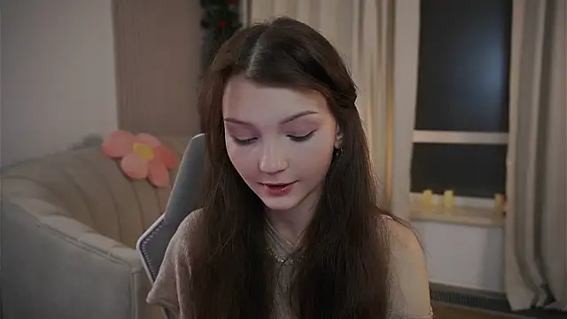 Snapshot of CindyGarrison chatting on February 12, 12:16 am CindyGarrison online show from February 12, 12:16 am