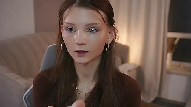 Snapshot of CindyGarrison chatting on February 20, 12:07 am CindyGarrison online show from February 20, 12:07 am