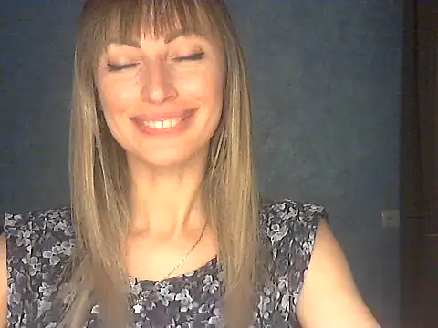 EffectMaya online show from March 5, 6:15 pm