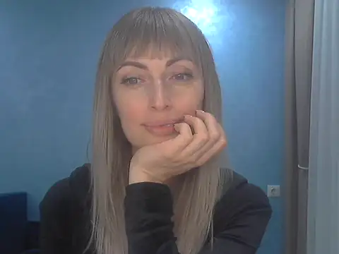 EffectMaya online show from April 18, 5:50 pm