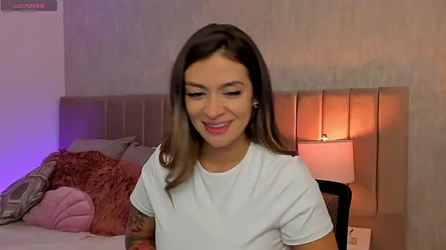 Snapshot of Victoria_romanox chatting on February 11, 2:46 am Victoria romanox online show from February 11, 2:46 am