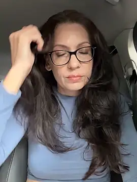 BeautifulMesss online show from October 19, 3:01 pm