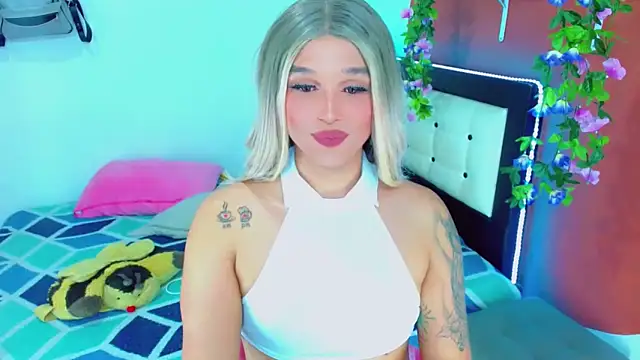 TaylorMon online show from December 19, 6:59 pm