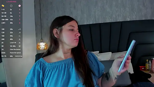 Sabrina Lennox online show from March 21, 7:35 pm