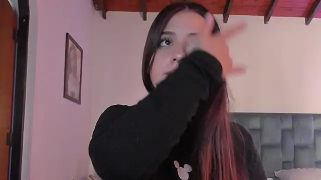 Sabrina Lennox online show from April 14, 1:22 am