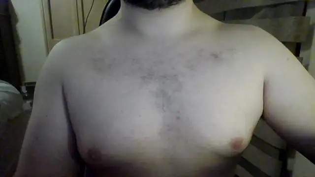 Snapshot of Himbo_fox chatting on November 10, 6:23 am Himbo fox online show from November 10, 6:23 am