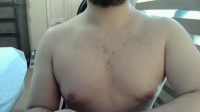 Snapshot of Himbo_fox chatting on June 8, 8:09 pm Himbo fox online show from June 8, 8:09 pm