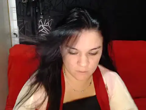 Snapshot of love_and_Lust chatting on January 8, 3:17 pm love and Lust online show from January 8, 3:17 pm