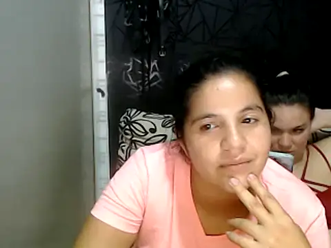 Snapshot of love_and_Lust chatting on February 7, 4:27 am love and Lust online show from February 7, 4:27 am