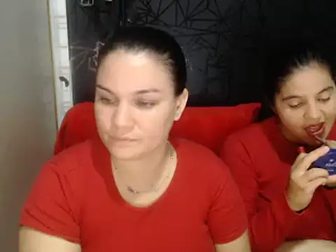 Snapshot of love_and_Lust chatting on February 11, 9:14 pm love and Lust online show from February 11, 9:14 pm