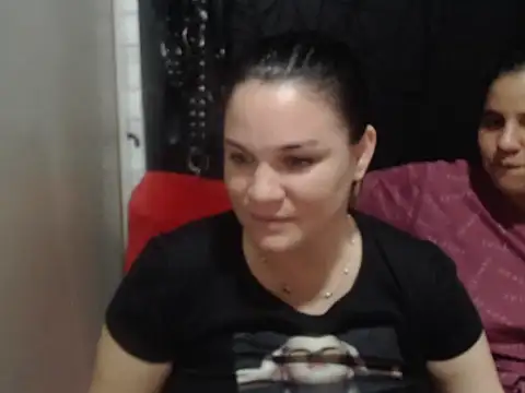 Snapshot of love_and_Lust chatting on February 27, 2:21 am love and Lust online show from February 27, 2:21 am