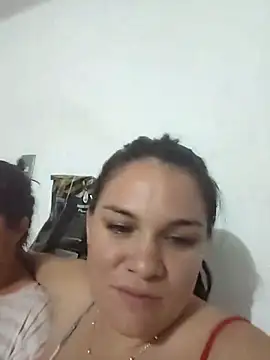 Snapshot of love_and_Lust chatting on March 1, 6:03 am love and Lust online show from March 1, 6:03 am