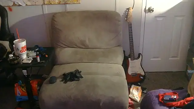 TheOneYouLove69 online show from February 13, 4:30 am