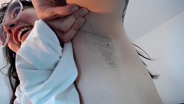 Snapshot of NewAgatha_Bolton chatting on October 14, 11:49 pm NewAgatha Bolton online show from October 14, 11:49 pm