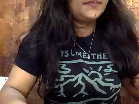 Snapshot of HaaniKaur chatting on March 10, 9:21 am HaaniKaur online show from March 10, 9:21 am