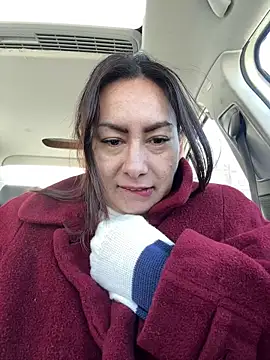 Snapshot of xLadyScarlettx chatting on February 1, 3:54 pm xLadyScarlettx online show from February 1, 3:54 pm