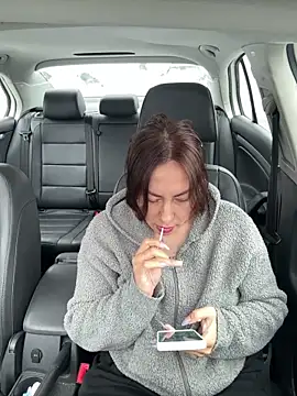 Snapshot of xLadyScarlettx chatting on March 3, 8:04 pm xLadyScarlettx online show from March 3, 8:04 pm