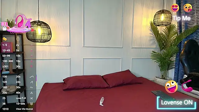 luandy online show from April 4, 11:18 am