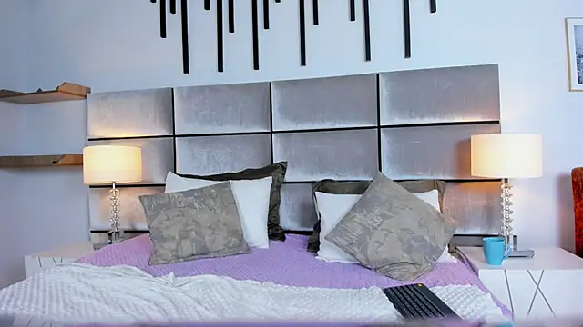 Snapshot of Hairyandsexysalma chatting on February 11, 8:14 pm Hairyandsexysalma online show from February 11, 8:14 pm