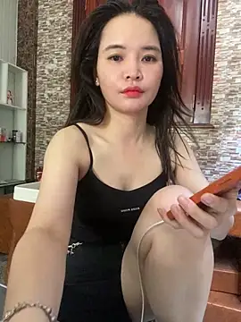 LiLi-Kirix99 online show from June 6, 7:24 am