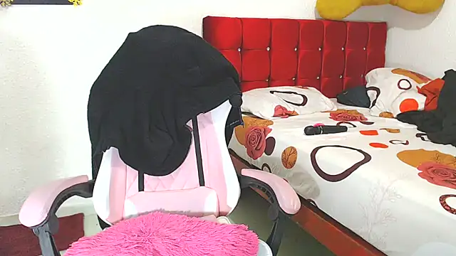 Snapshot of SweetAlmaa chatting on January 16, 4:07 pm SweetAlmaa online show from January 16, 4:07 pm