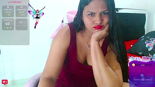Snapshot of SweetAlmaa chatting on February 21, 9:00 pm SweetAlmaa online show from February 21, 9:00 pm