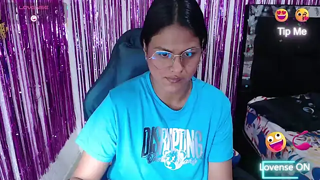 SweetAlmaa online show from February 22, 12:26 pm