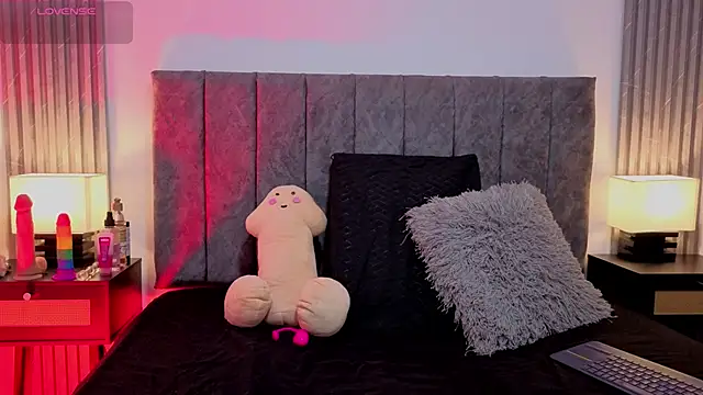 Ema Stone65 online show from October 27, 8:13 pm