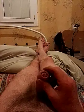 Snapshot of seba_tien chatting on September 27, 9:53 pm seba tien online show from September 27, 9:53 pm
