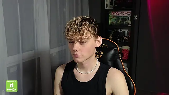 Keytaro online show from October 22, 11:59 pm