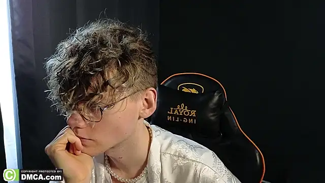 Keytaro online show from February 3, 9:58 am